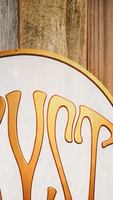 Restaurant & bar, photo